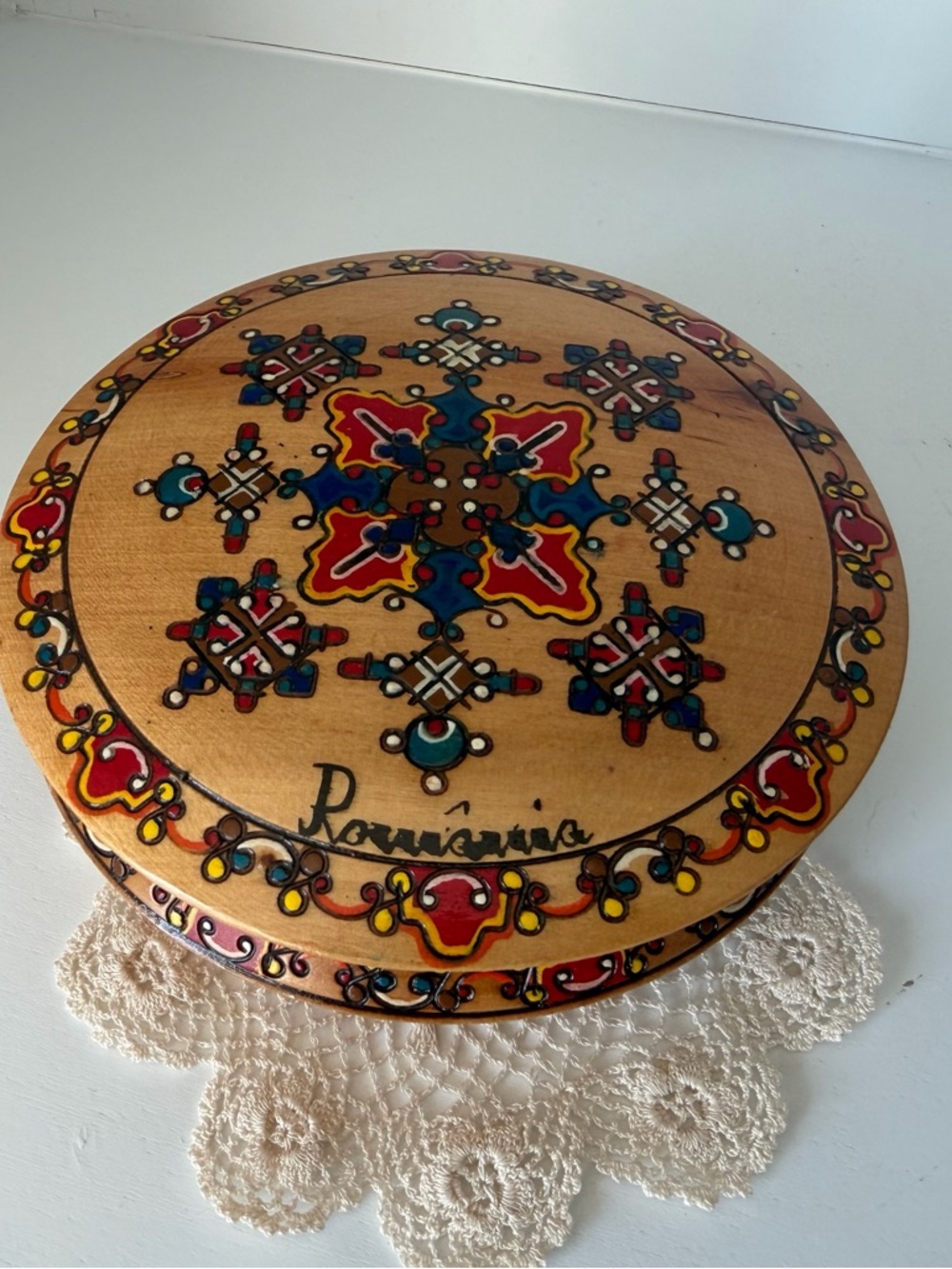 Vintage Romanian Hand-Painted Wooden Round Box with Colorful Folk Design